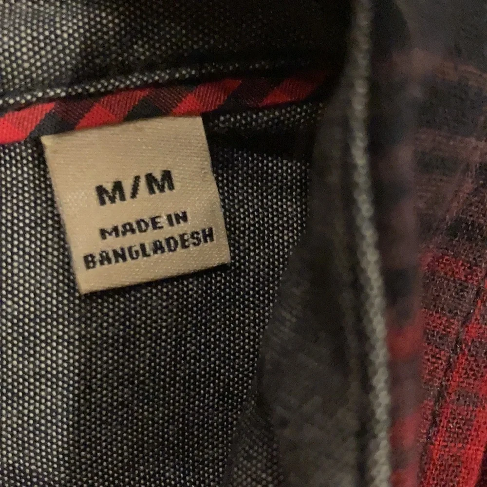 NWT Woolrich Ultimate Red & Black Flannel Men’s Button Down Size Medium - Picture 5 of 7